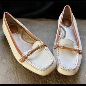 Cream Sperry Leather Ballet Flat Brand New